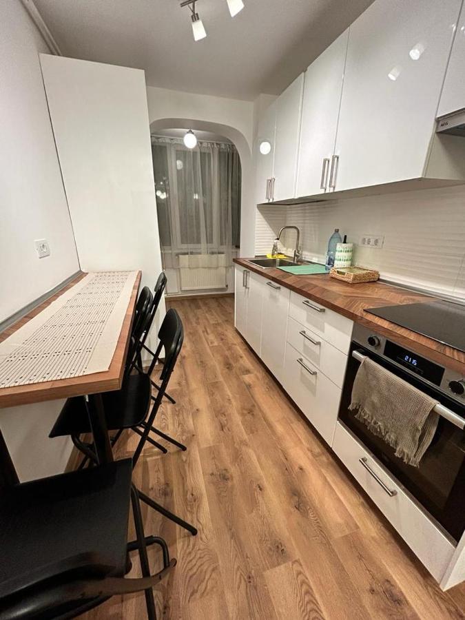 Meba Apartments Braşov Esterno foto